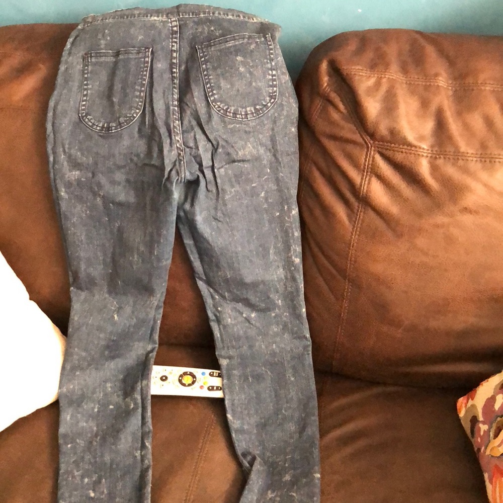 Jeans - Picture 2 of 2